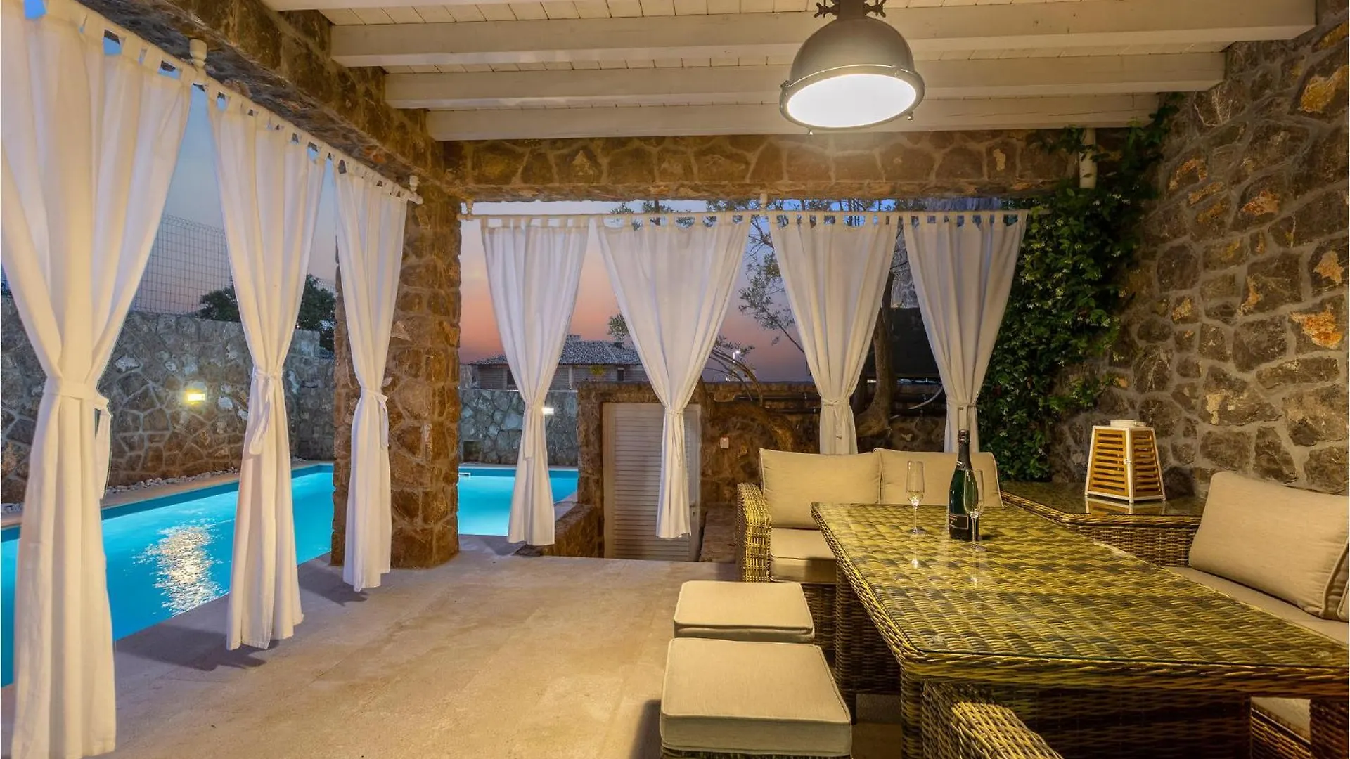 3 Bedroom Cozy Home In Krk Krk Town Holiday home