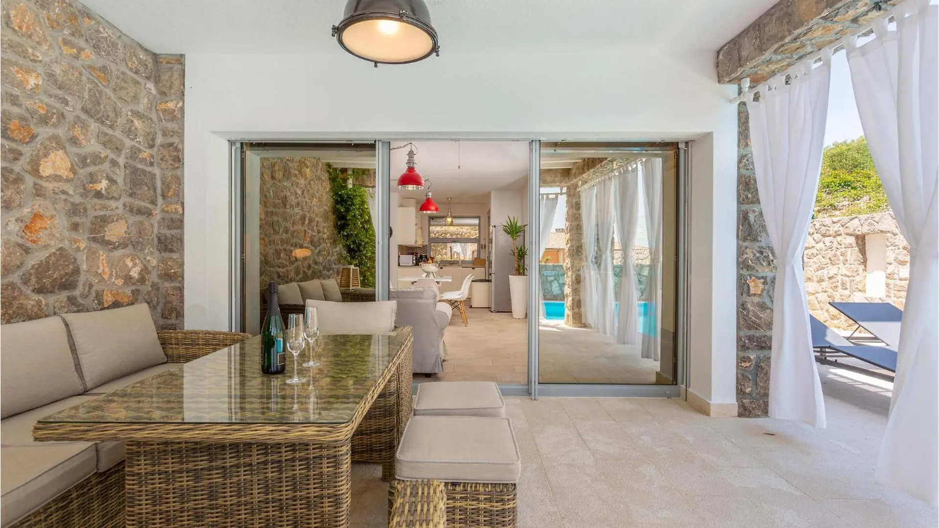 3 Bedroom Cozy Home In Krk Krk Town 0*,