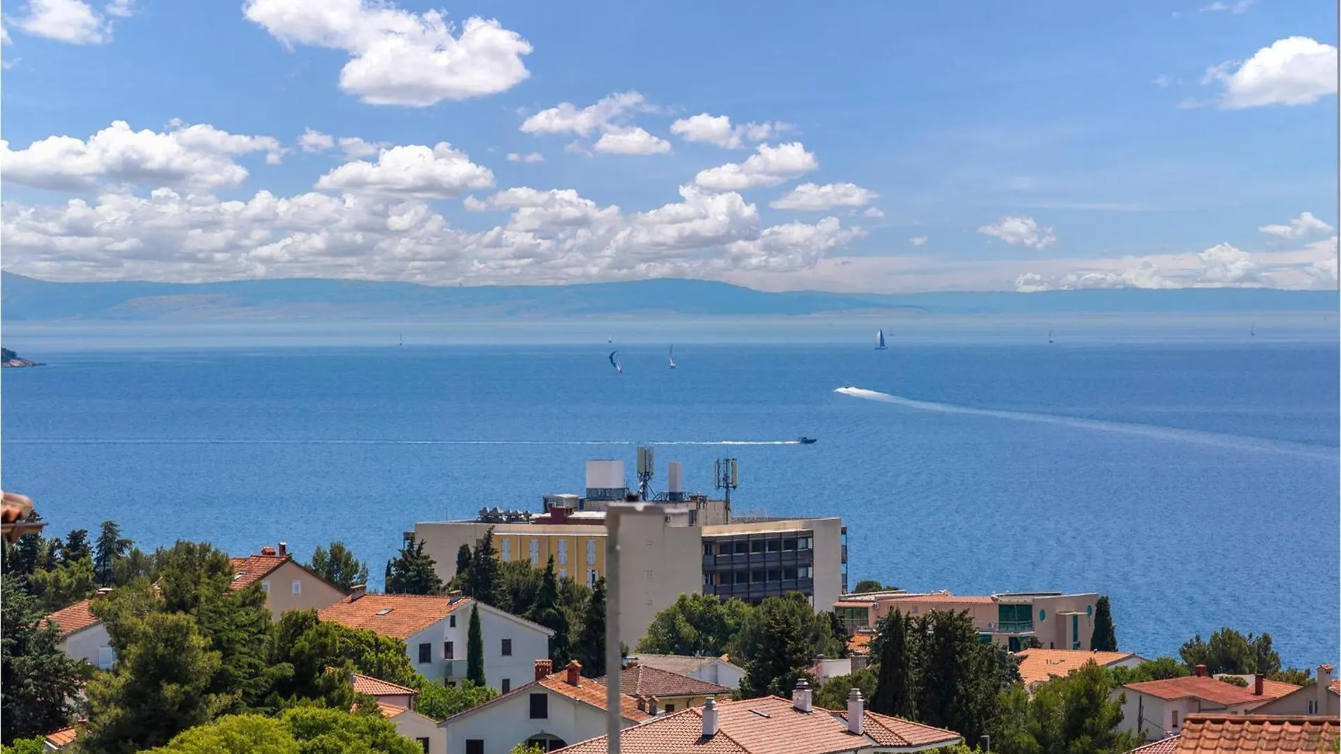 3 Bedroom Cozy Home In Krk Krk Town Holiday home
