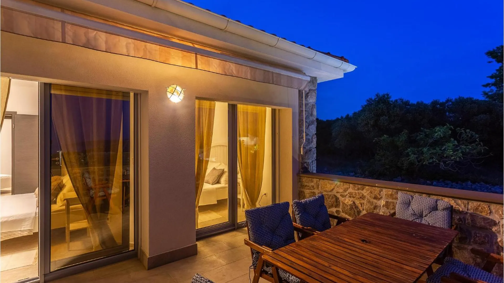 3 Bedroom Cozy Home In Krk Krk Town 0*,  Chorvatsko