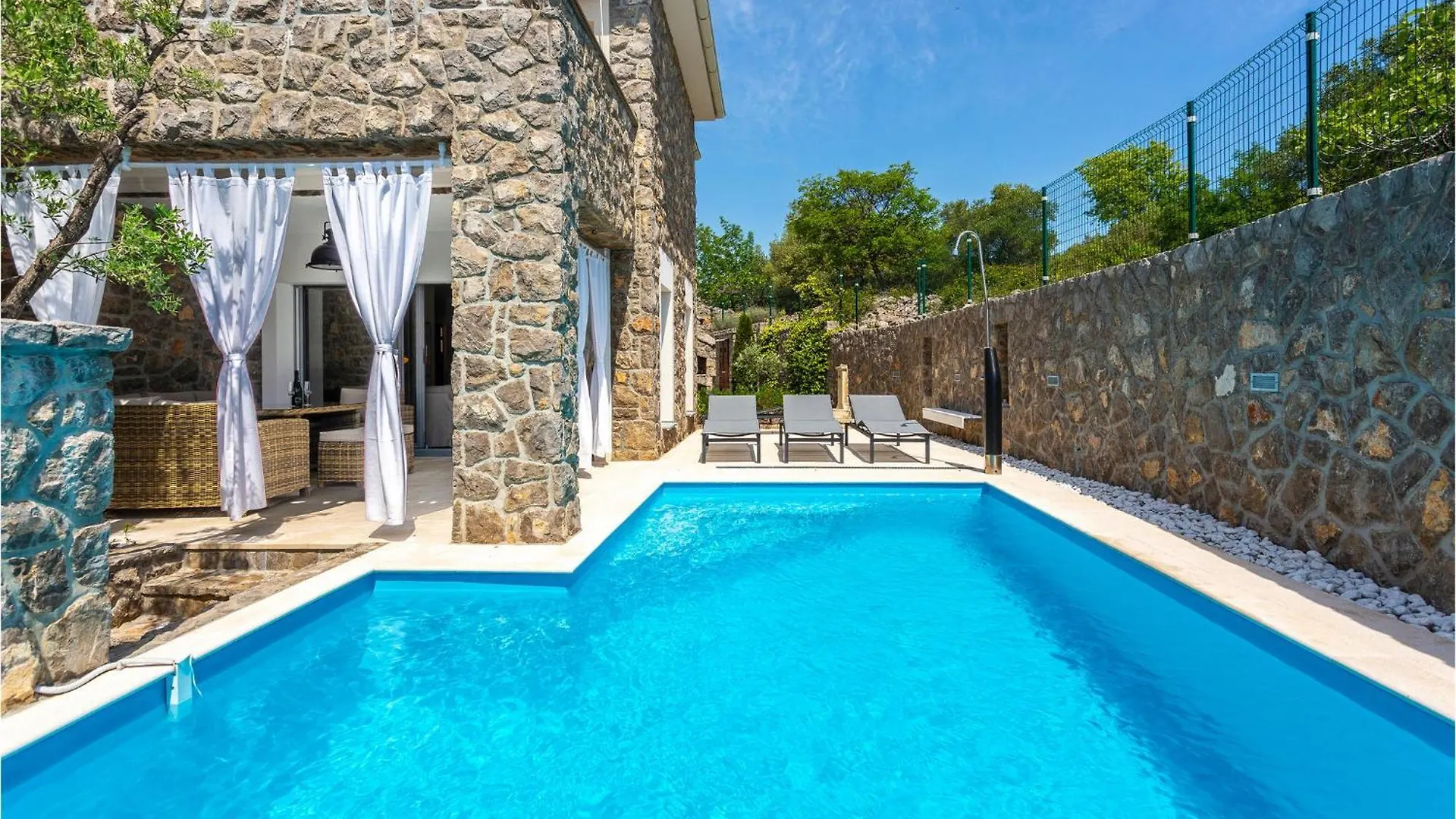 3 Bedroom Cozy Home In Krk Krk Town Holiday home