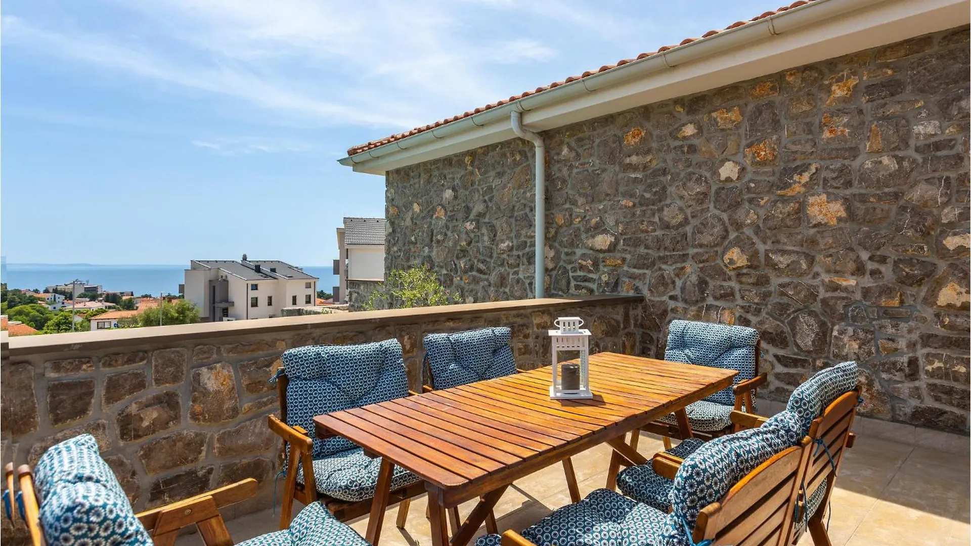 3 Bedroom Cozy Home In Krk Krk Town 0*,
